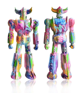 100 x 45 x 16 cm | Goldorak | acrylique sur résine Sculpture en résine et peinture à l'acrylique par l'artiste FAT | Dimitri Barilko